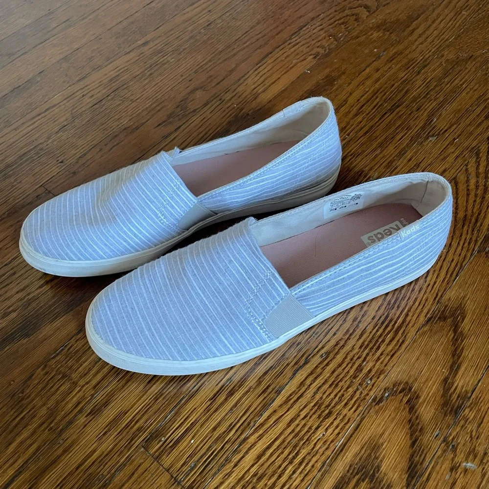 Keds Slip-on Shoes: light gray with thin white stripes - Picture 3 of 11